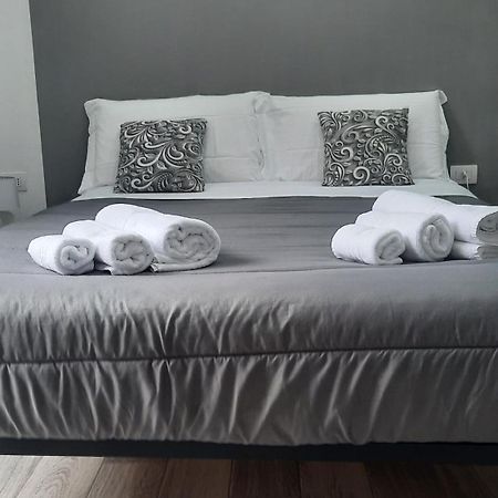 Hotel Casa Napul'è à Naples Extérieur photo