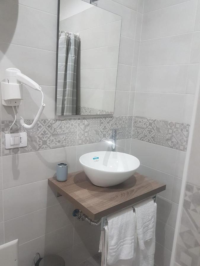 Hotel Casa Napul'è à Naples Extérieur photo