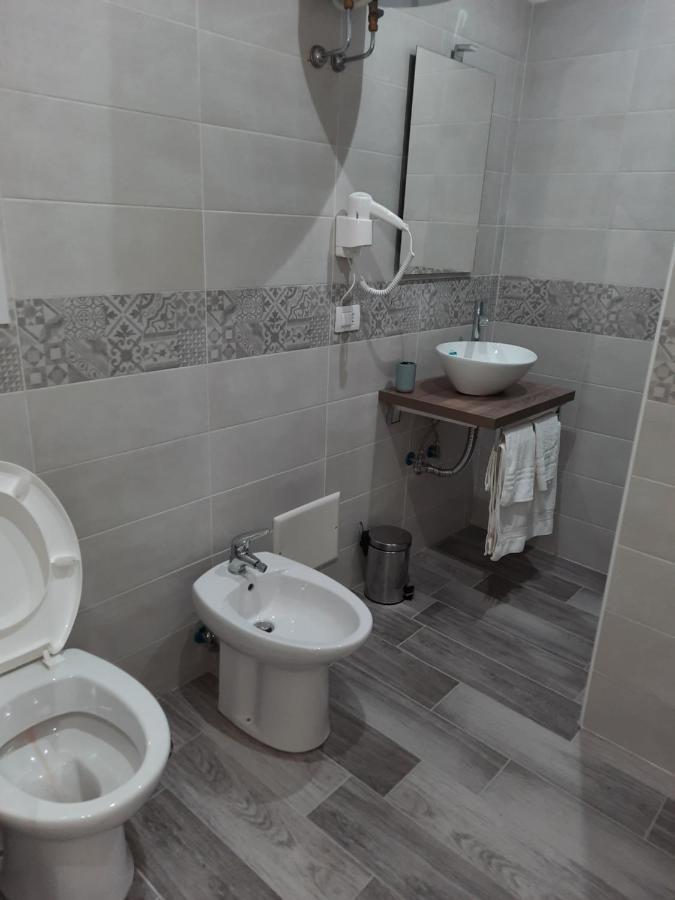 Hotel Casa Napul'è à Naples Extérieur photo