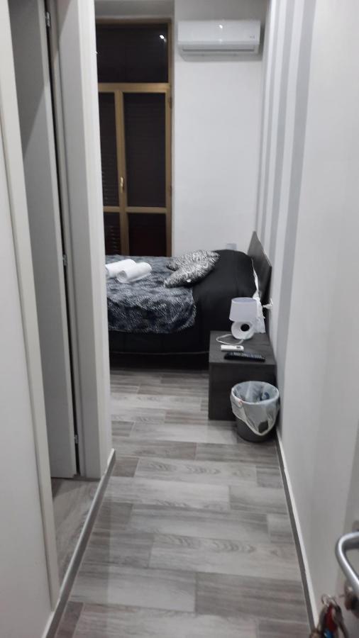 Hotel Casa Napul'è à Naples Extérieur photo